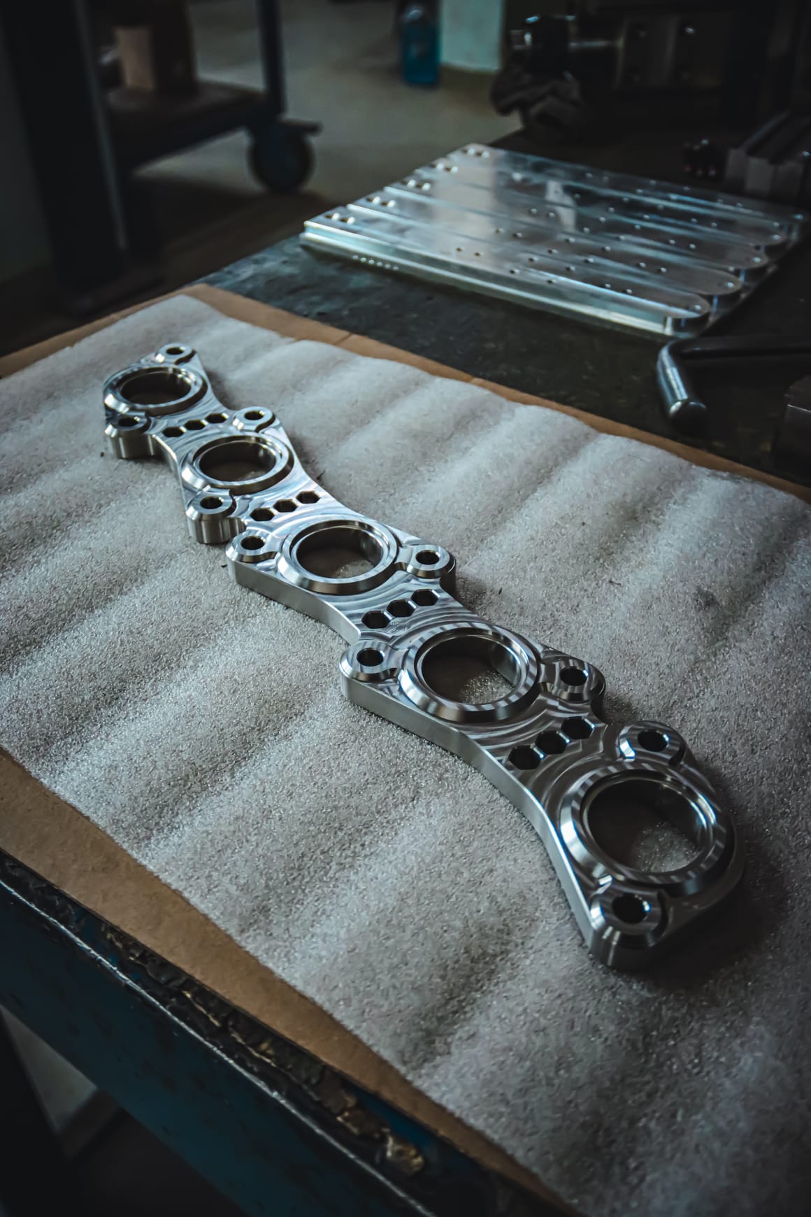 FIAT 20V / TURBO - CNC BILLET PRIRUBNICA ISPUŠNE GRANE