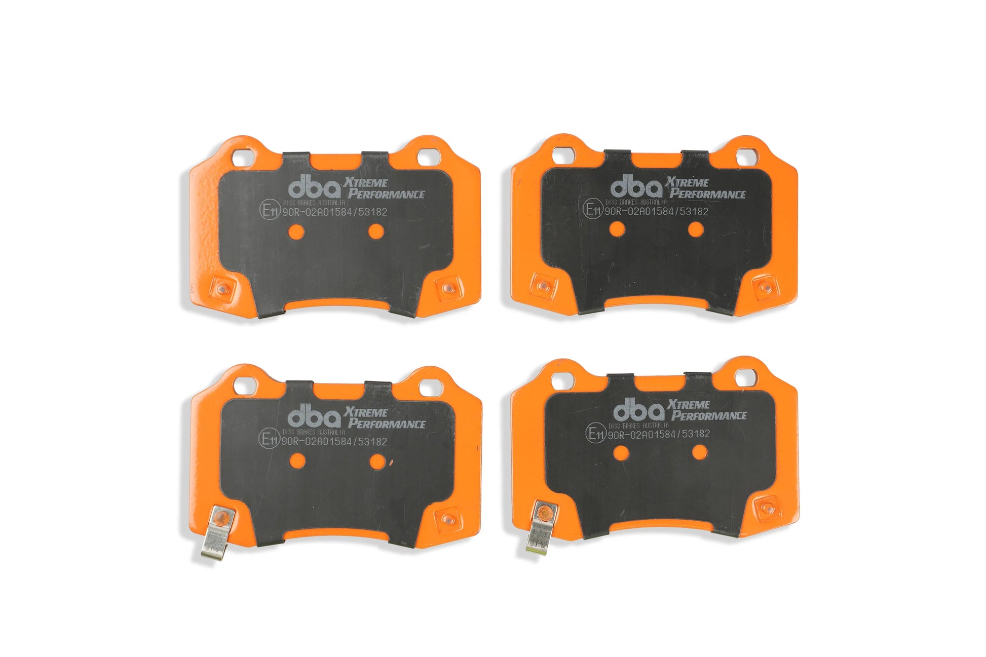 DBA Brake Kit - 4000 Series T3 Slotted & Xtreme Performance Brake Pads (2x DBA42633S + DB8805XP) — BP OPREMA I SERVIS d.o.o.