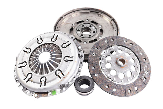 Kit Including Dual Mass Flywheel - FLYWHEEL
